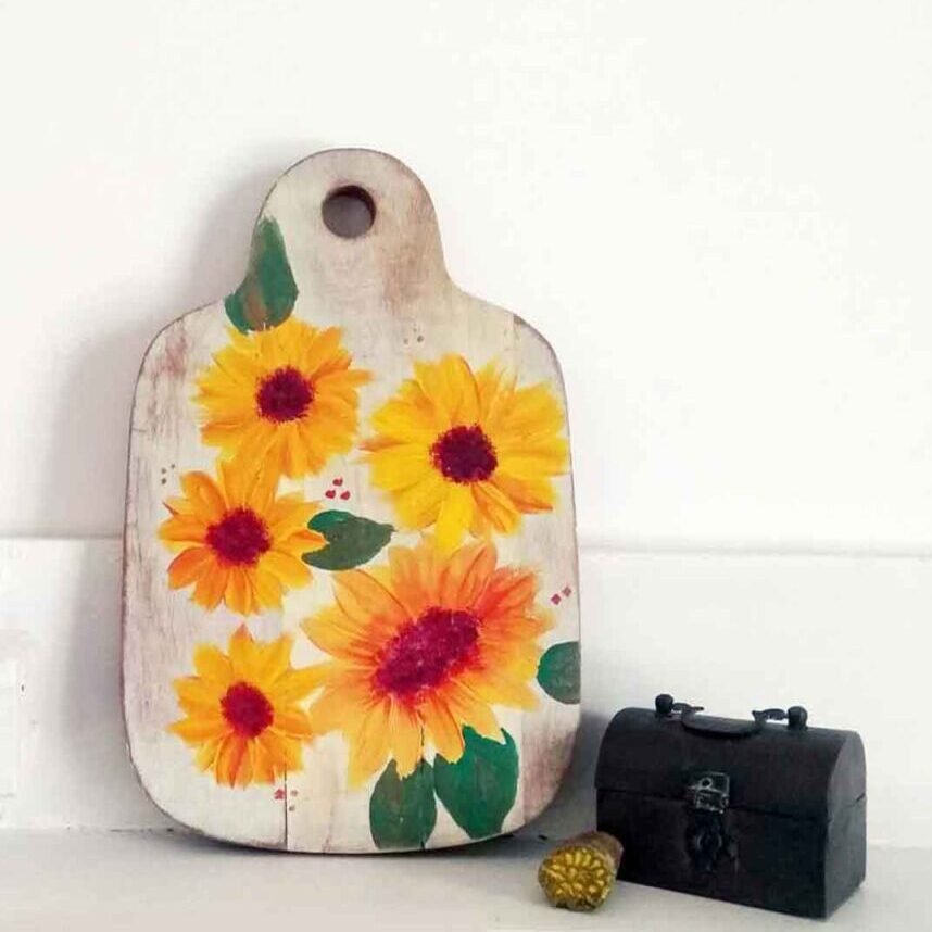 How to Upcycle – Handpainted Sunflowers on Wooden Cutting Board