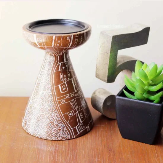 Upcycled Art Wooden Candlestick The Kiss 01